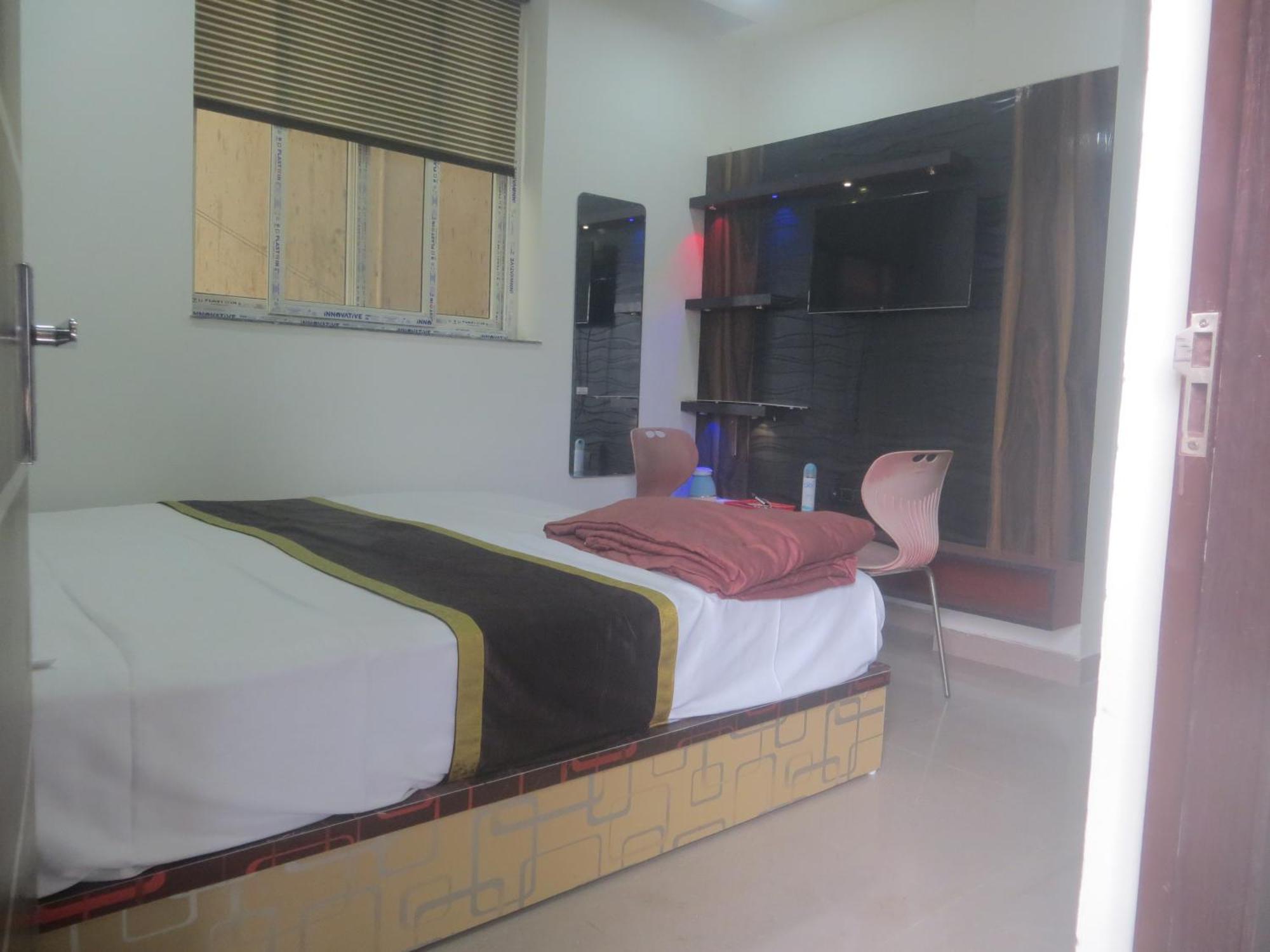 Rajmahal Resort Banquet Hall And Hotel Patna  Exterior photo